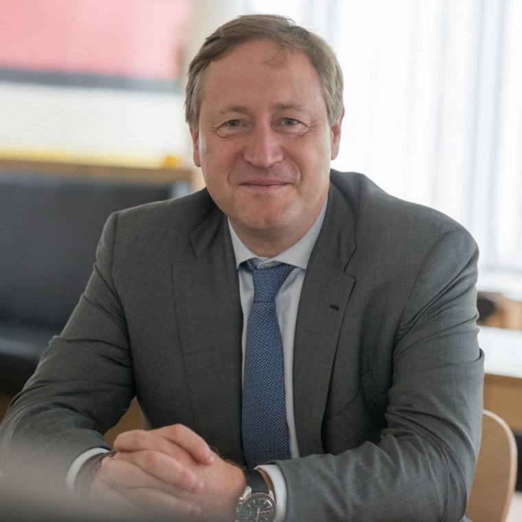 Philippe Bastien is the new chairman of Glass for Europe